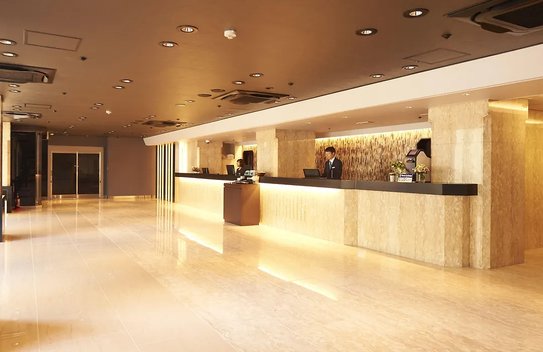 Hotel Consort Shin-Osaka-1
