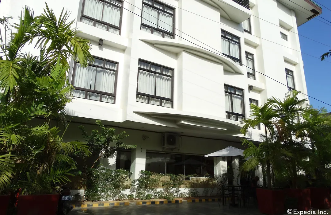 Ipil Suites Puerto Princesa-1