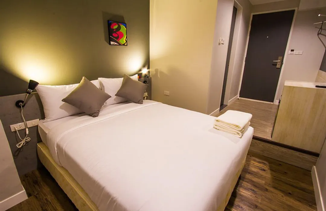 Bett Pattaya-1