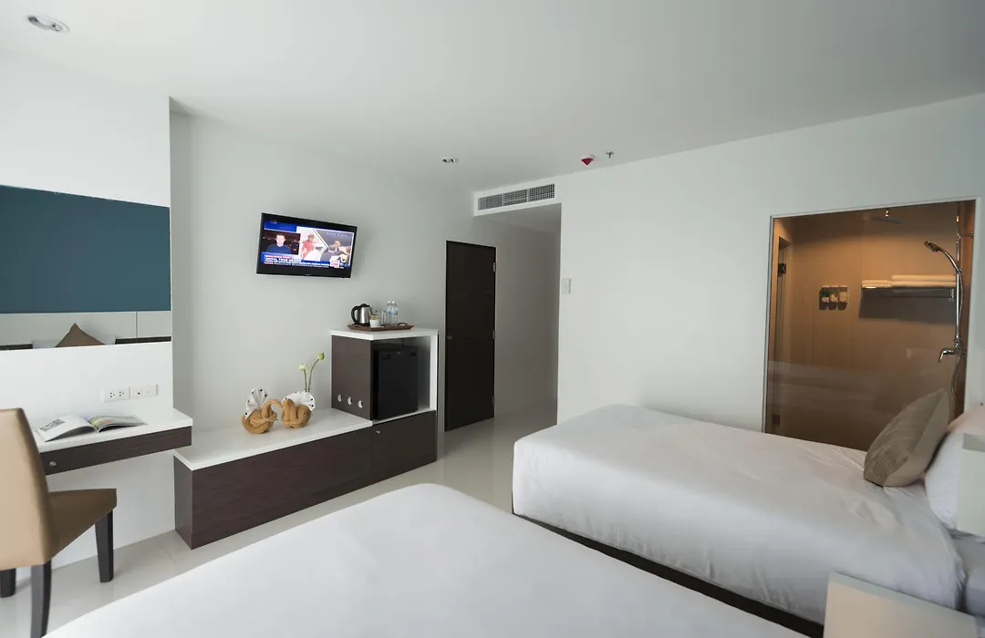 Chanalai Hillside Resort, Karon Beach-1