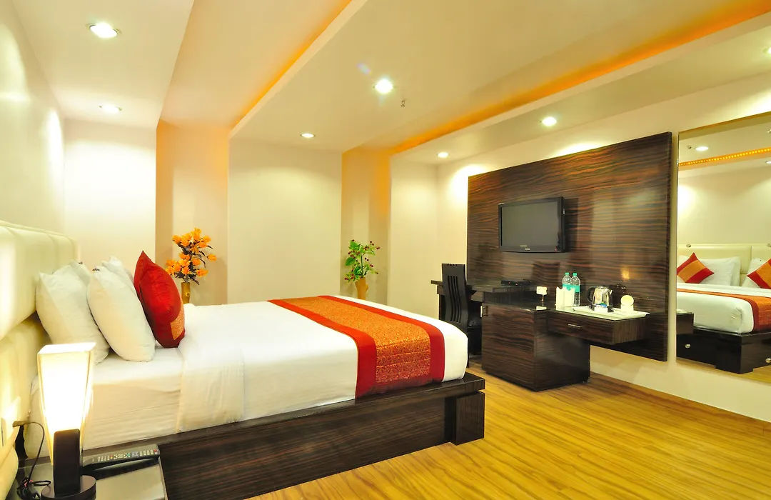 Hotel Elegance-1