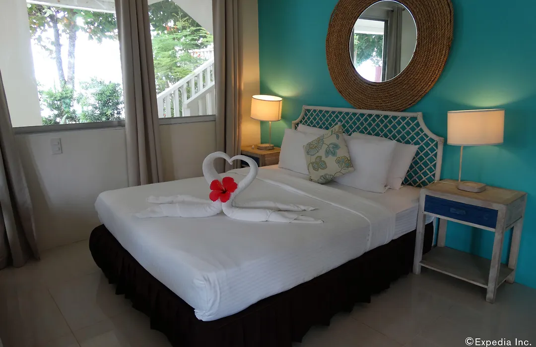 Momo Beach House-1