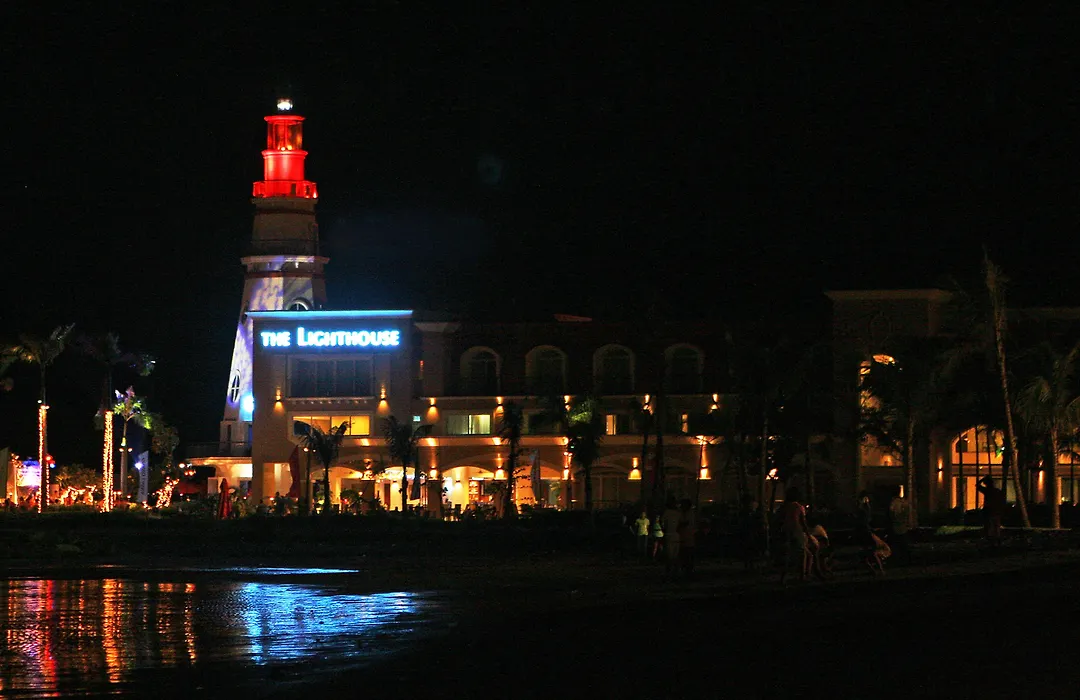 The Lighthouse Marina Resort-1