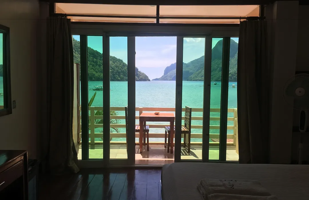 El Nido Beach Hotel-1