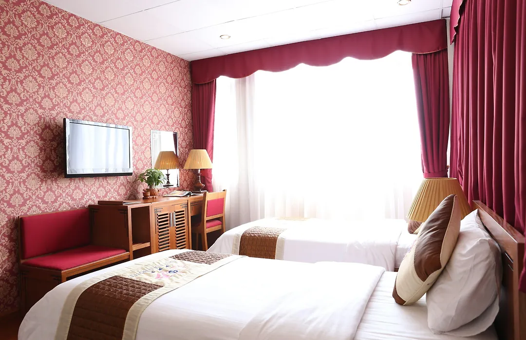 First Eden Hotel - Hang Bun-1