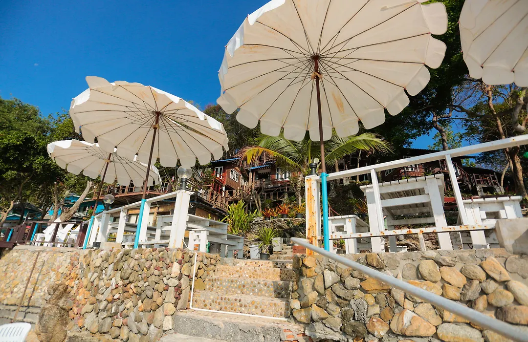 Sangthian Beach Resort-1
