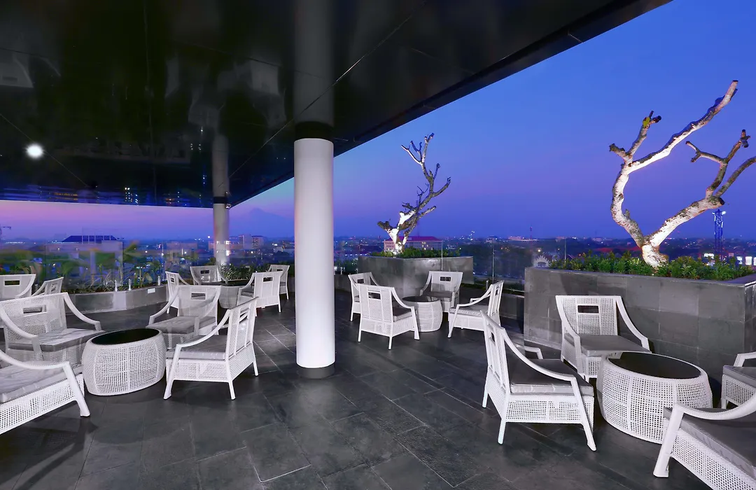 Hotel Neo Malioboro By Aston-1