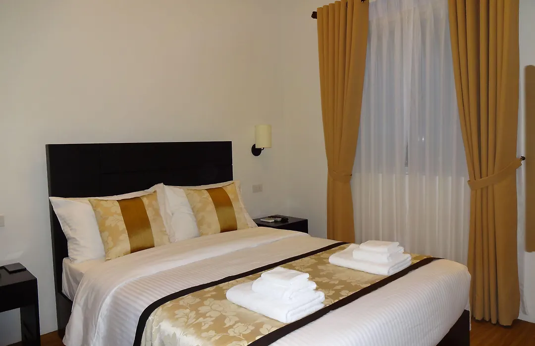 Capital O 642 The Junction Tagaytay-1