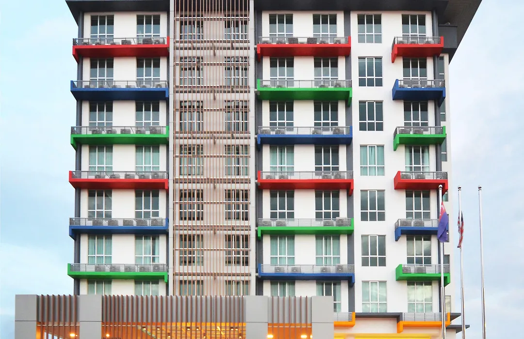 V8 Hotel Johor Bahru-1