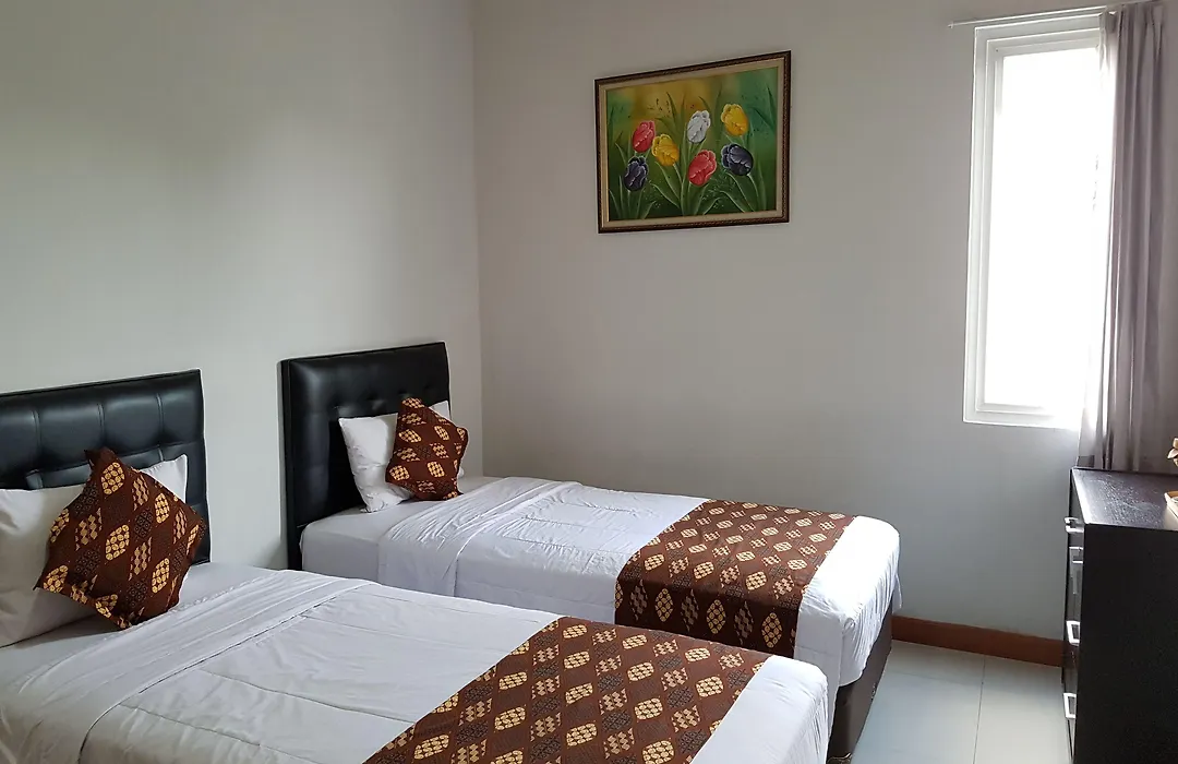 Rene Hotel-1