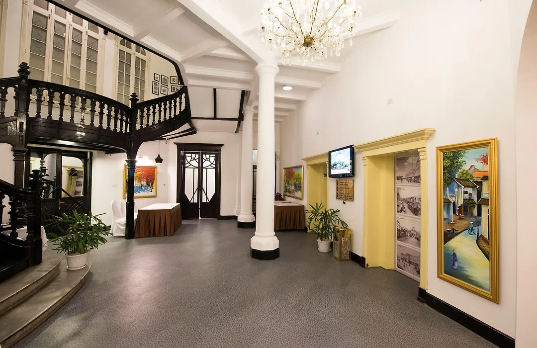 Hoa Binh Hotel-1