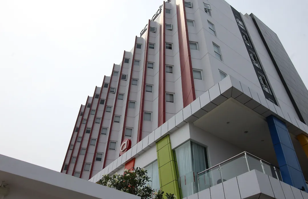 Townhouse Oak Jp Hotel-1