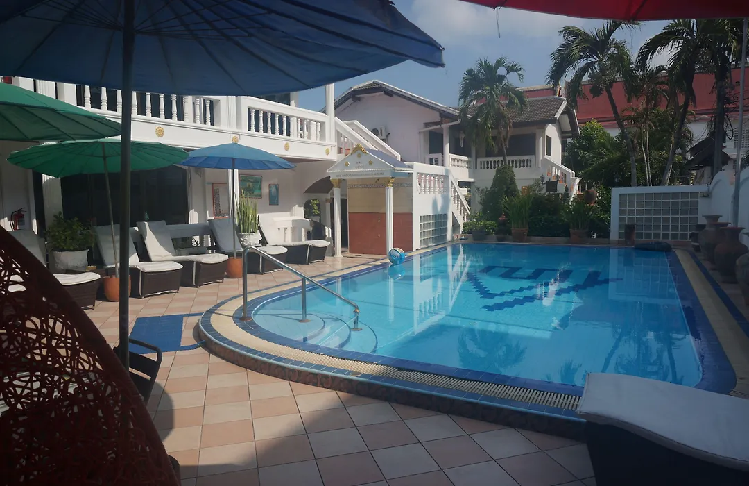 Villa Oranje Pattaya-1