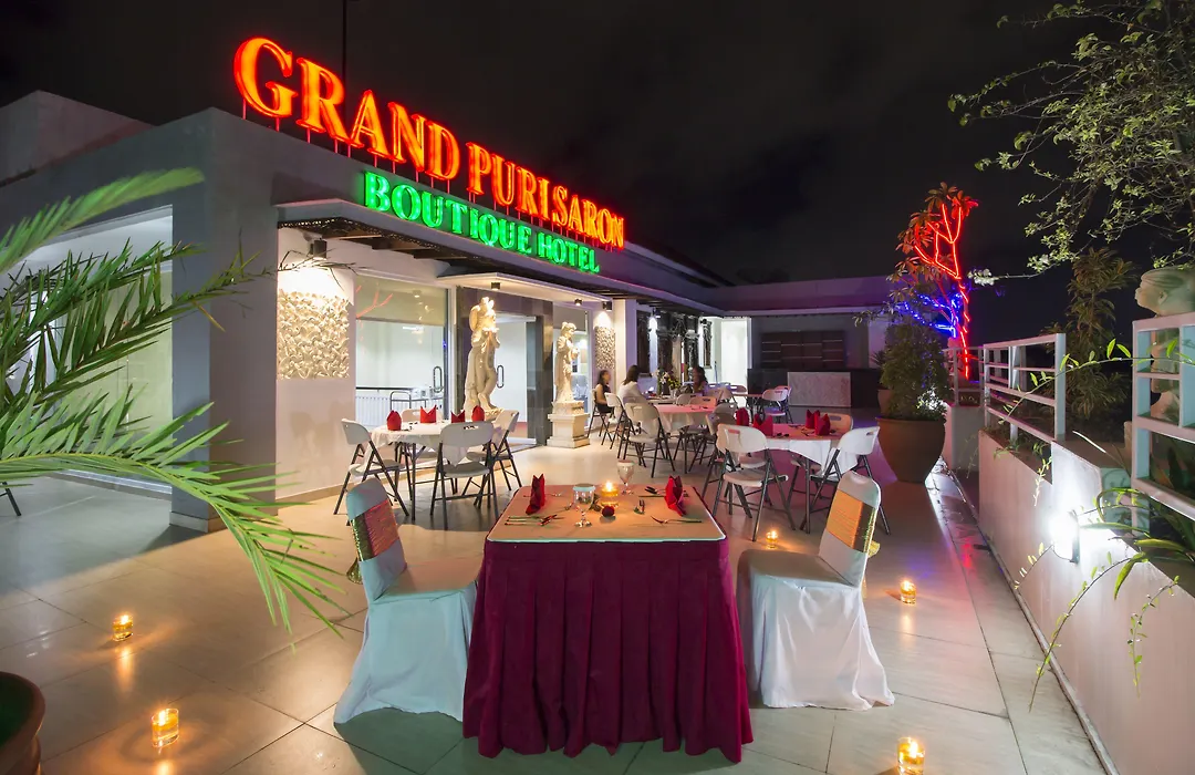 Grand Puri Saron Hotel Yogyakarta-1