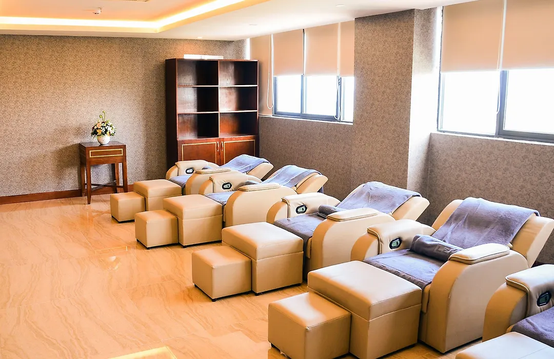 Le Hoang Beach Hotel Danang-1