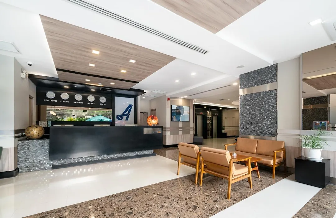 Adelphi Suites Bangkok-1