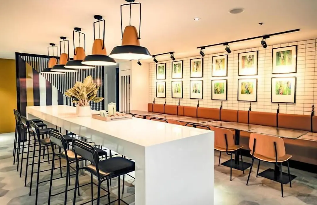 Avior Hotel-1