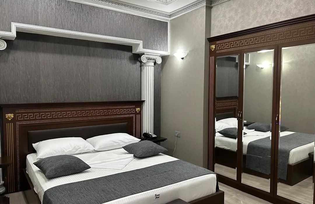Hotel Roma & Tours-1