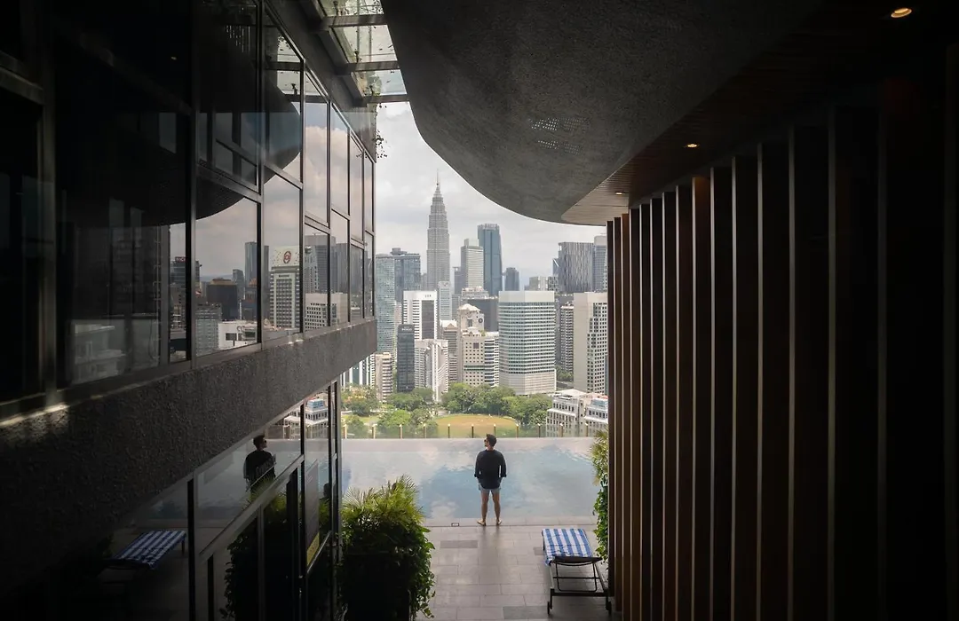 Ceylonz Suites Klcc Rooftop Infinity Pool Kl Tower View-1