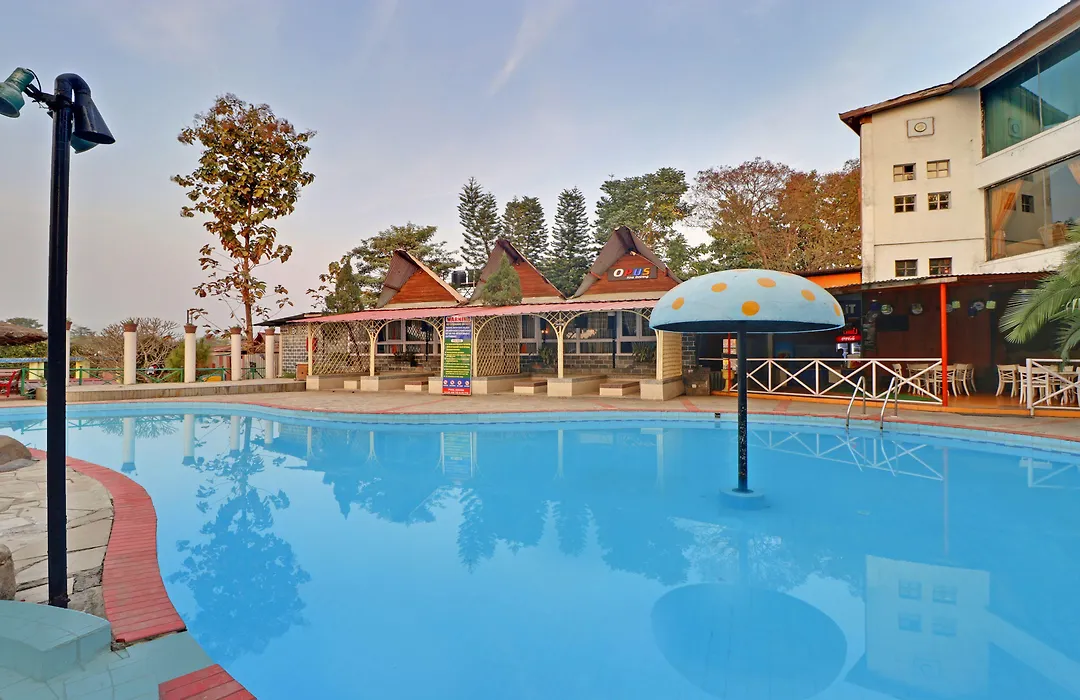 Treebo Premium Blue Mountain Resort With Swimming Pool-1