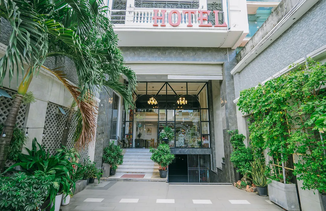 C'Lavie Hotel - Saigon Airport Hotel-1