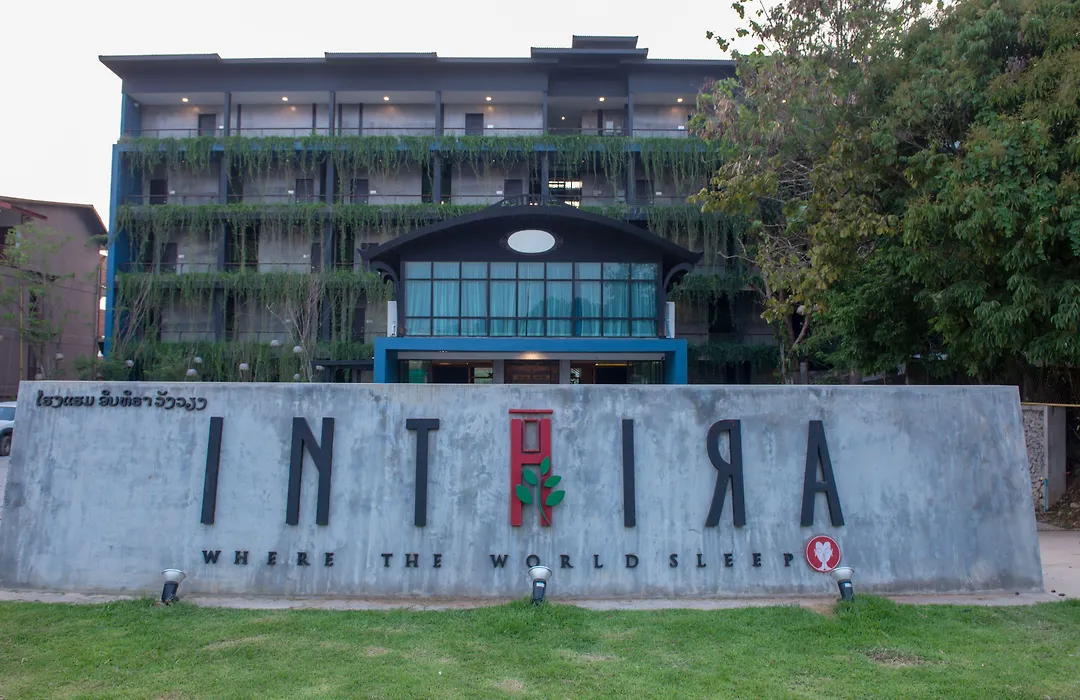 Inthira Vangvieng-1
