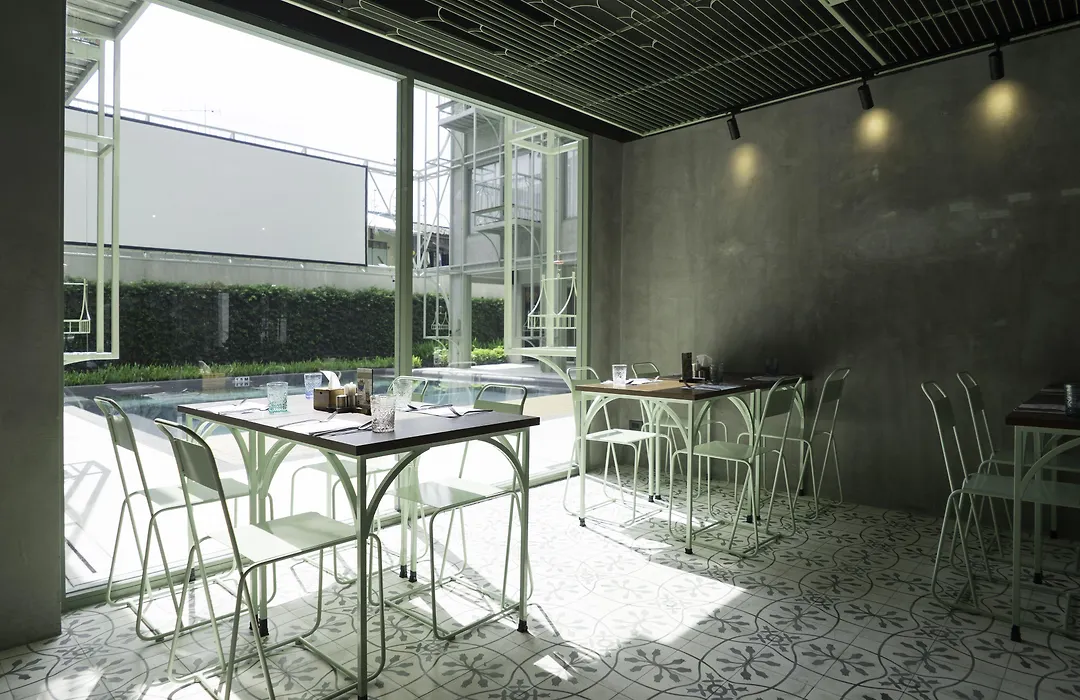 Samsen Street Hotel-1