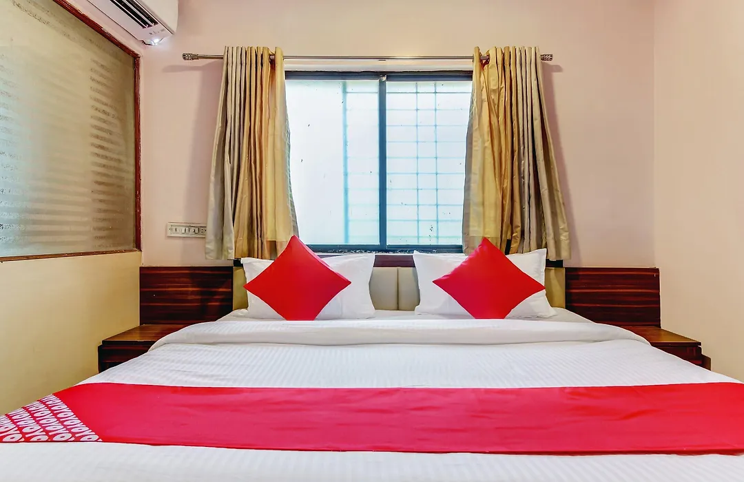 Oyo 40635 Hotel Shloka-1
