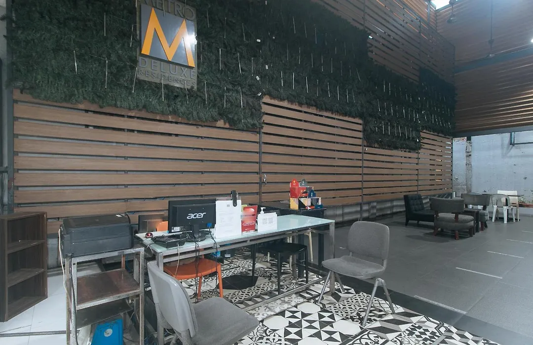Metro Deluxe Residences Near World Trade Center-1
