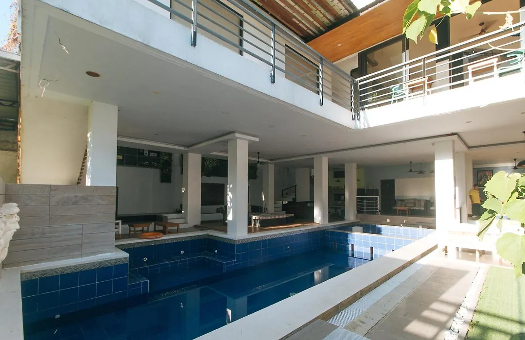 Reddoorz At Antons Loft Designer Resort Pansol Calamba Laguna-1