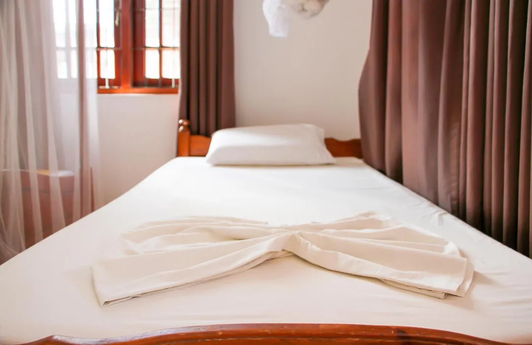 Angel Inn Guest House-1