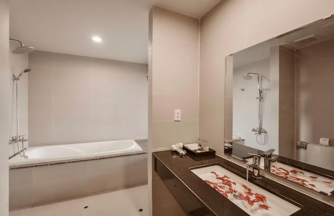Praha Hotel Phu Quoc-1