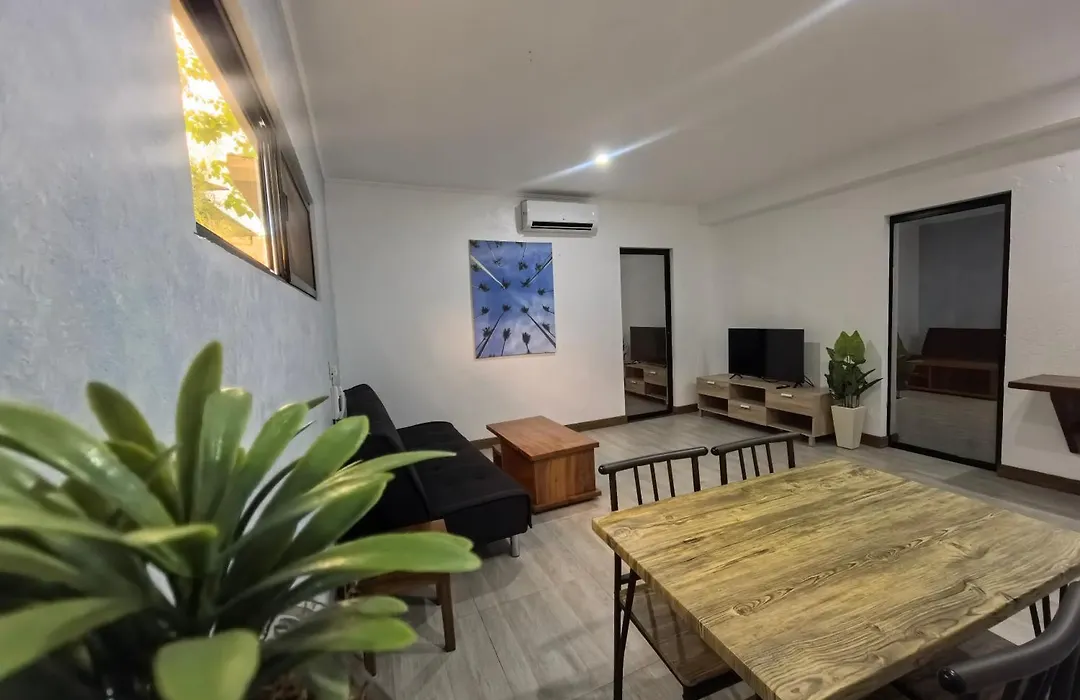 Munting Paraiso-1