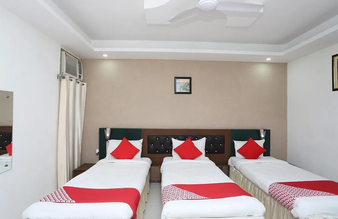 Capital O Levanti Near Aravali Biodiversity Park-1