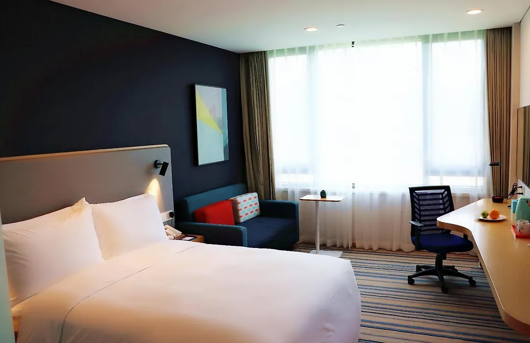 Holiday Inn Express Wuxi Taihu New City By Ihg-1