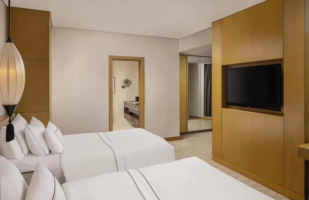 Melia Hanoi-1