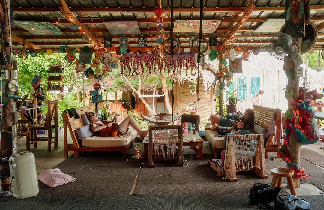 Wonderland-1