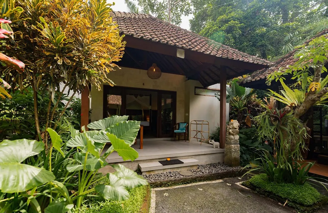 Sama'S Cottages And Villas-1