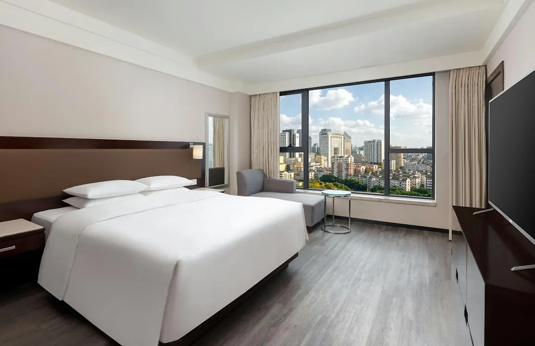 Courtyard By Marriott Hangzhou Wulin At West Lake-1