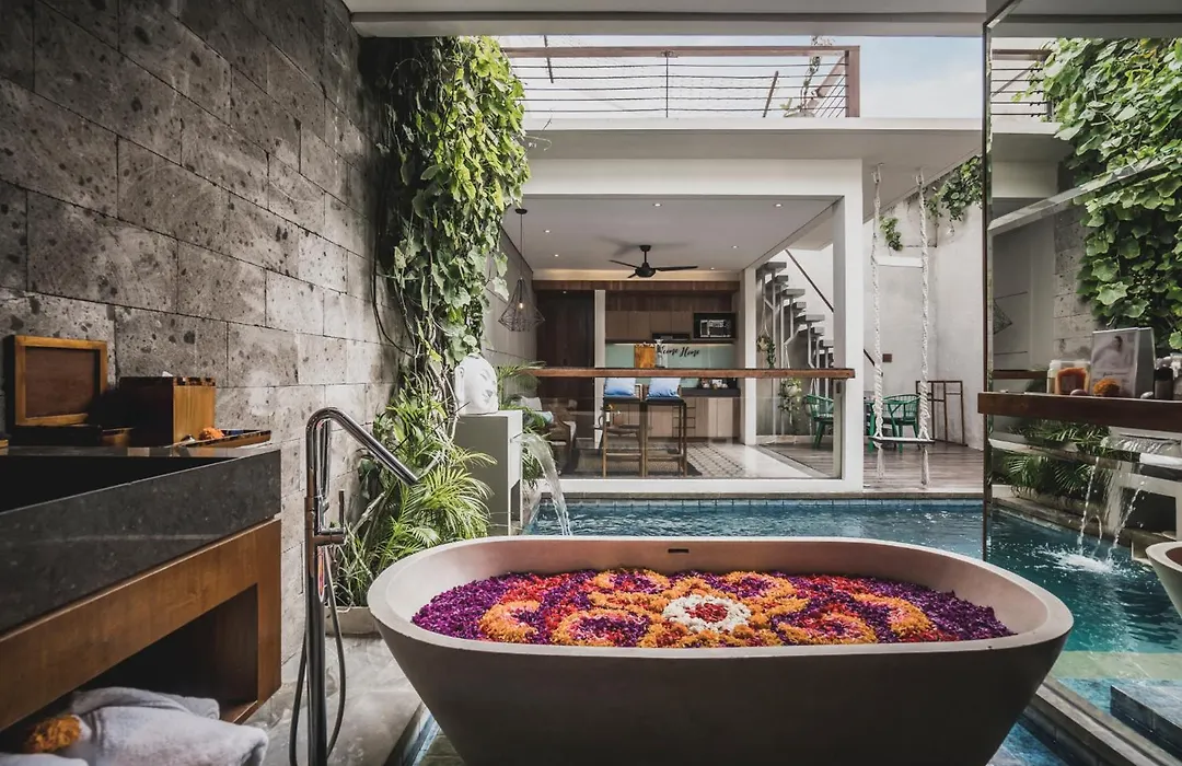 Ayona Villa Seminyak By Ini Vie Hospitality-1