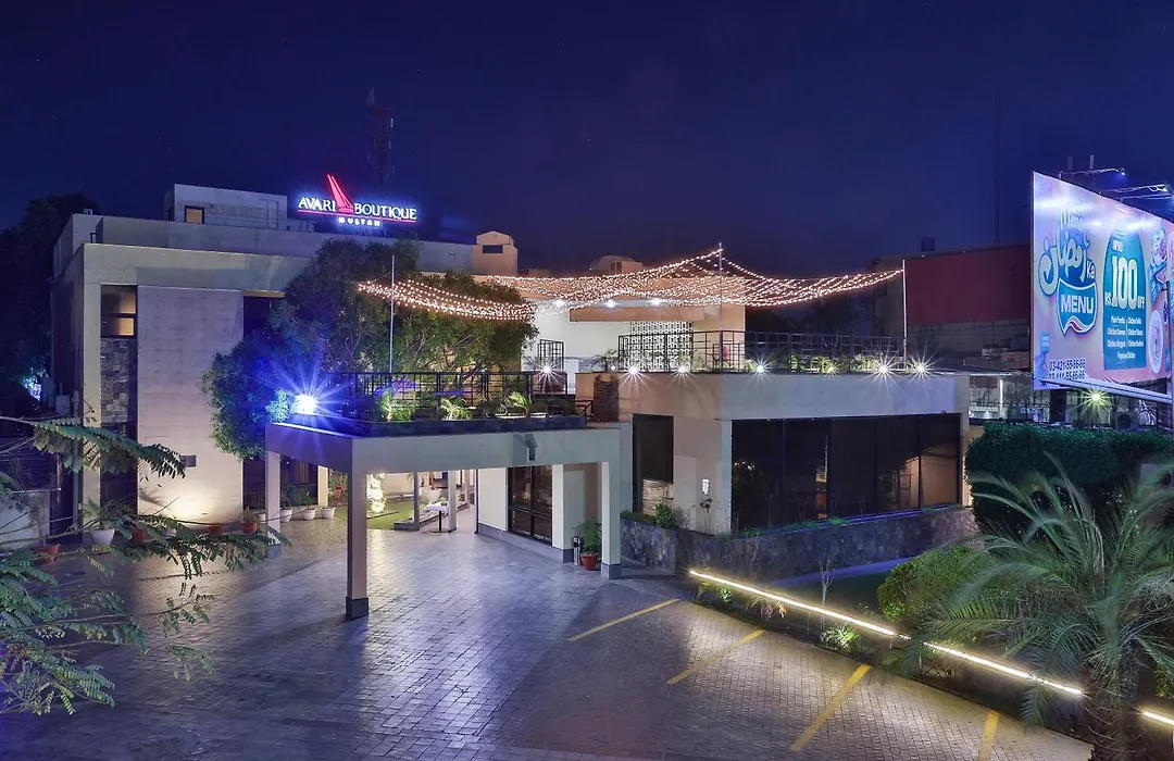 Avari Boutique Multan-1