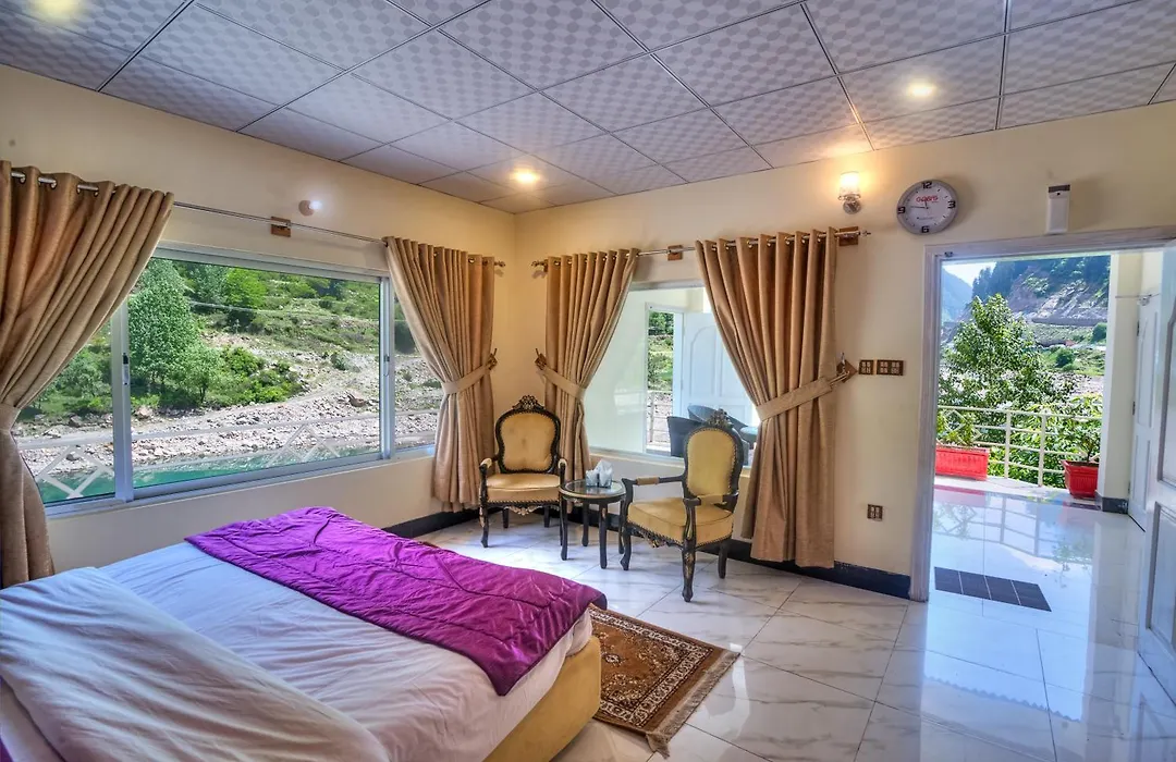 Parhena Cottages Bella Naran-1