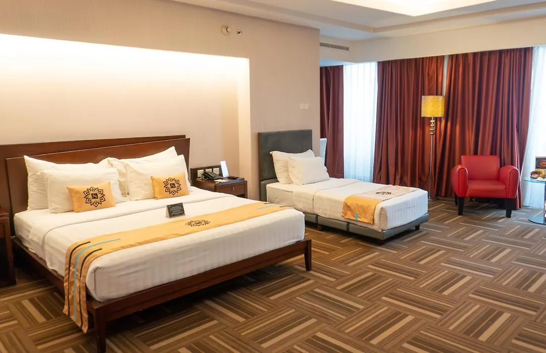 Merlynn Park Hotel-1