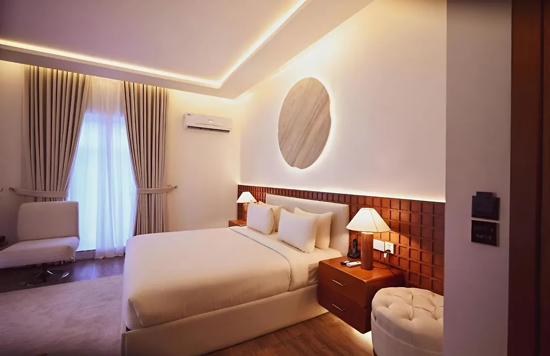 Bella Hotel-1