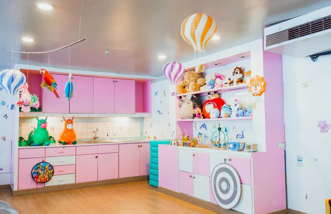 The Royal Paradise Hotel & Spa-1