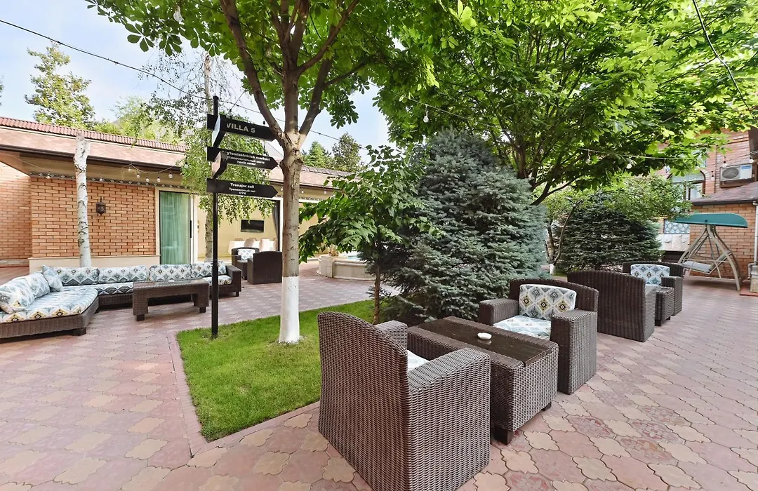 Ichan Qal'A Premium Class Hotel-1