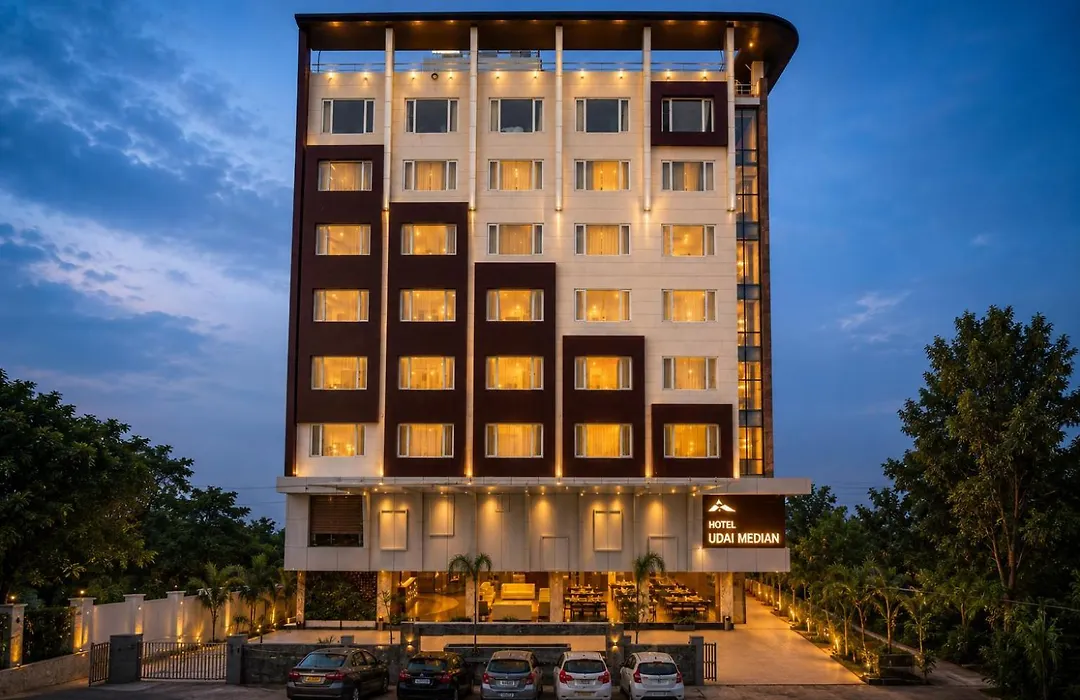 Hotel Udai Median-1