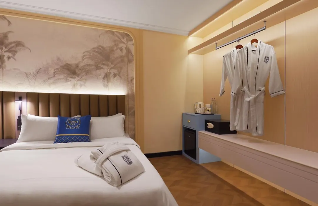 Hotel Sixty3-1