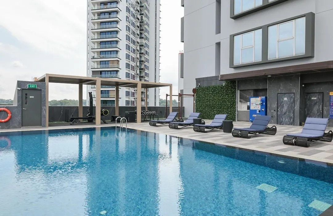 Newly Renovated - Days Inn By Wyndham Singapore Novena-1