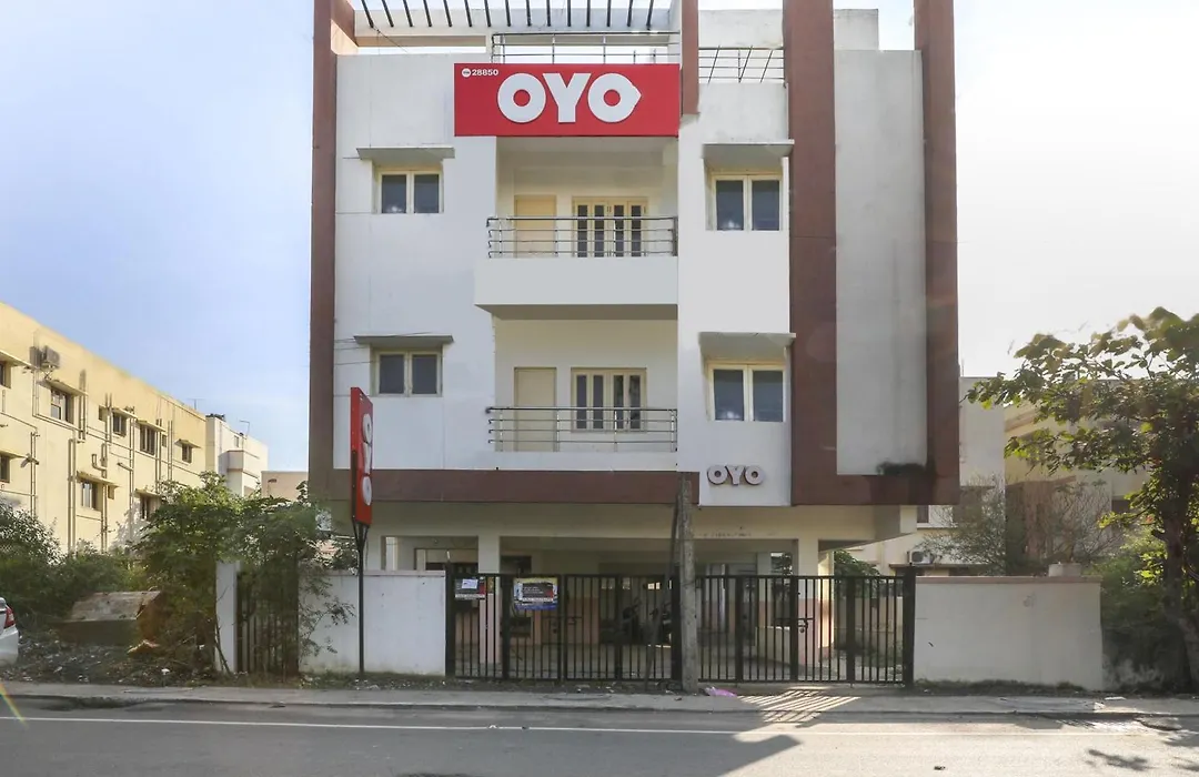 Hotel O Home Harma Residency Near Koyambedu Metro Station-1